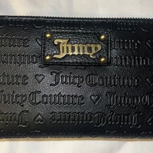 Juicy Couture hand wallet